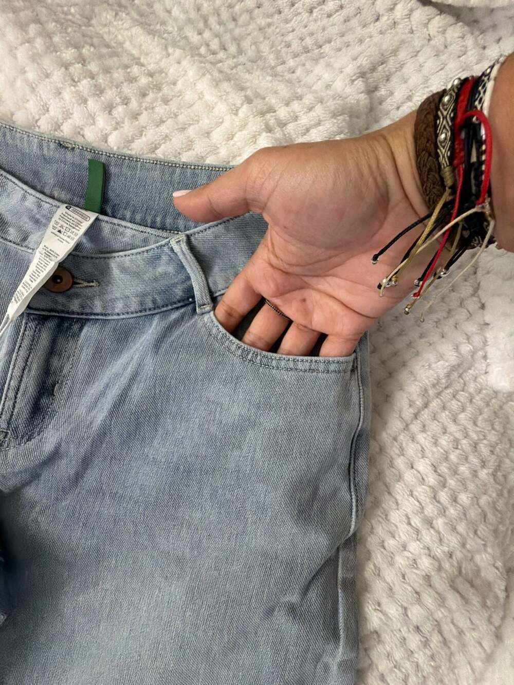 Halara High Waisted Wide Leg Jeans Size XS - Picture 5 of 7